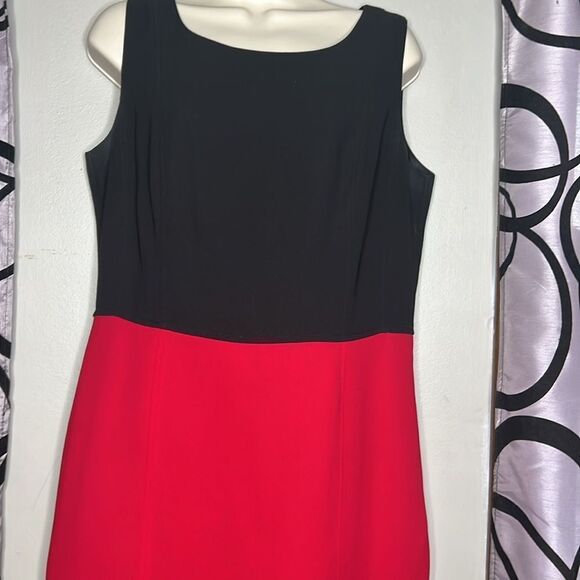Jones Studio Seperates black and red color black shift dress size 12 - Picture 4 of 8